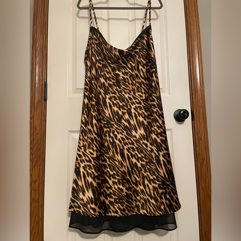 NWOT Forever 21 cowl neck double layer leopard dress